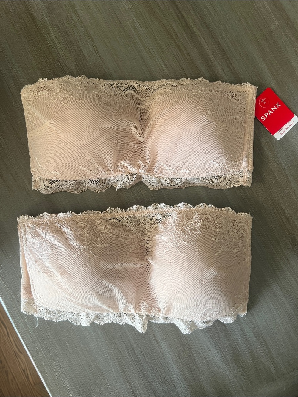 Spanx Undie-tectable better bandeau Bras - size M